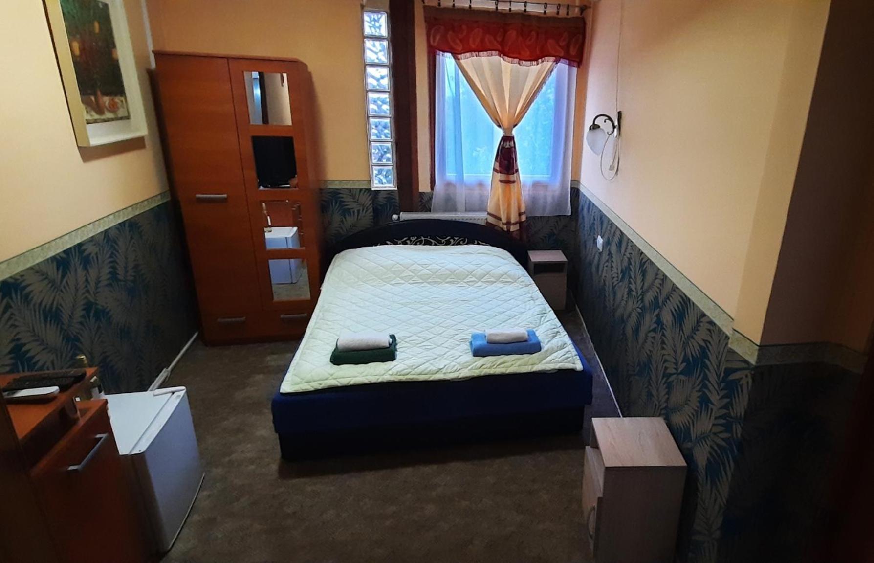 Castle Wellness Resort Sosto Nyiregyhaza Bagian luar foto
